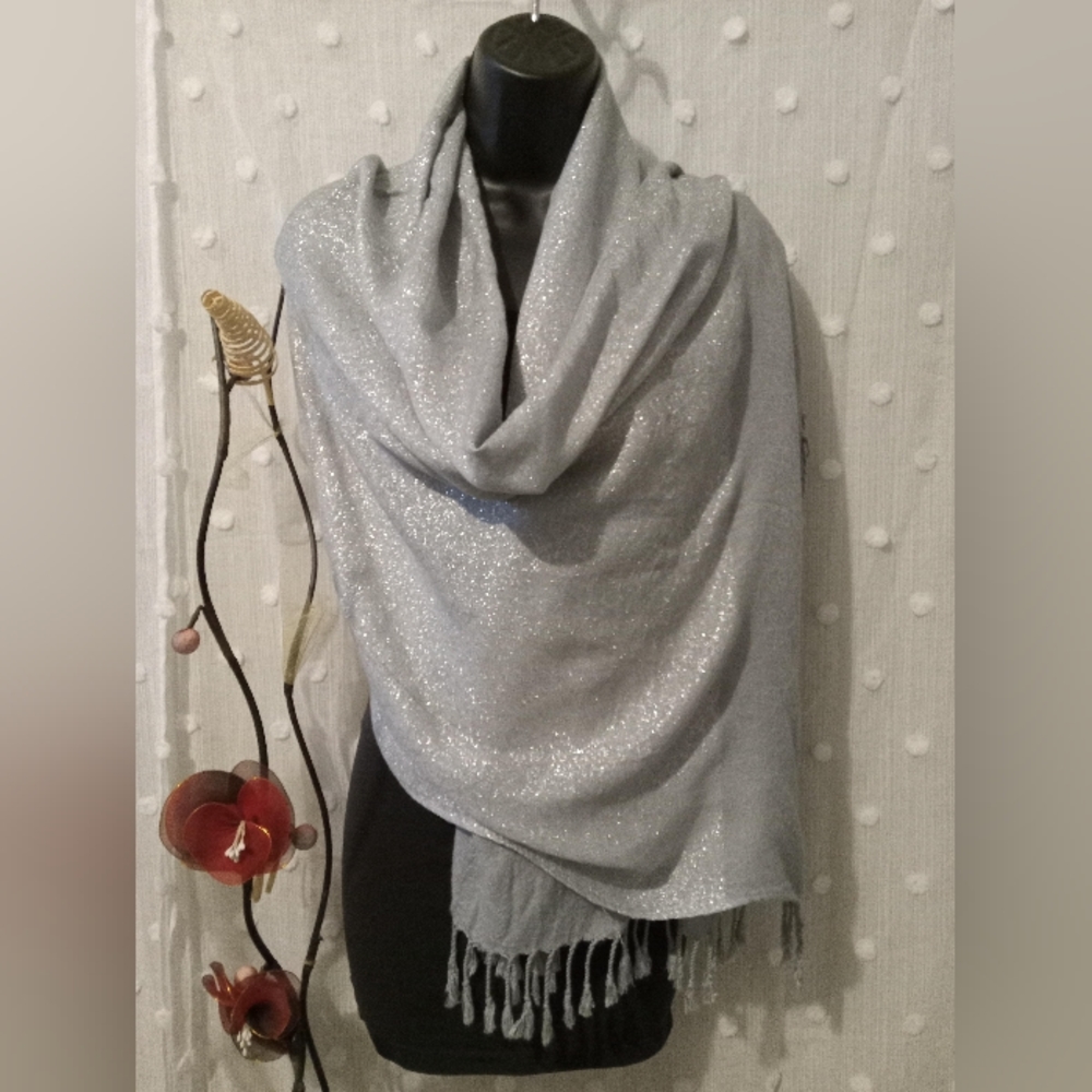 NWOT Pashmina